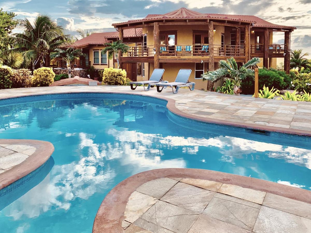 Villa Serenity 산페드로 외부 사진